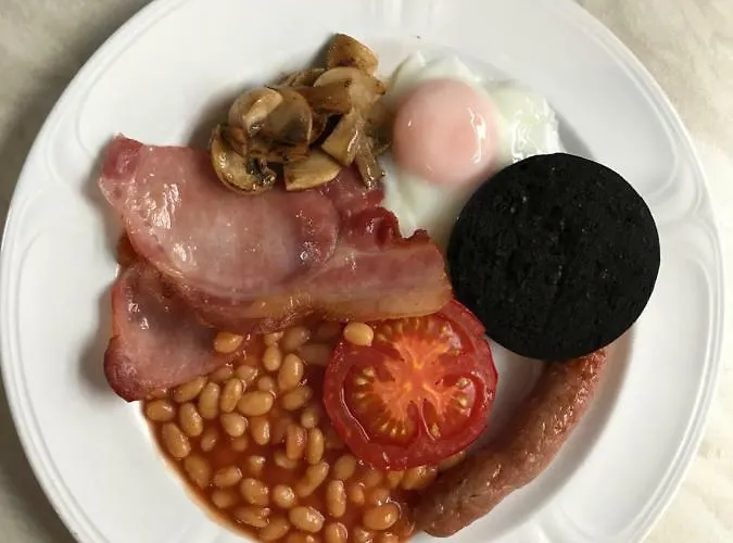 ベッド・アンド・ブレックファスト Winchester House 4*