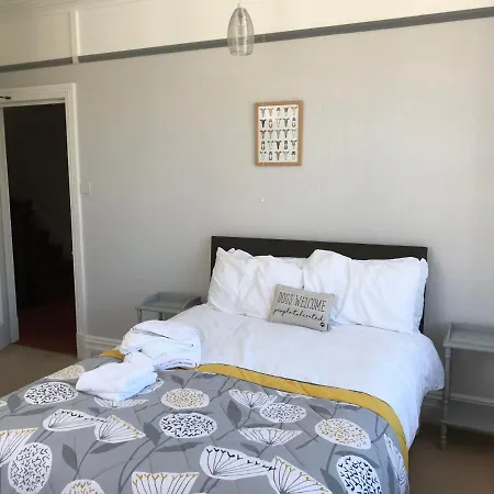 Bed & Breakfast Winchester House *